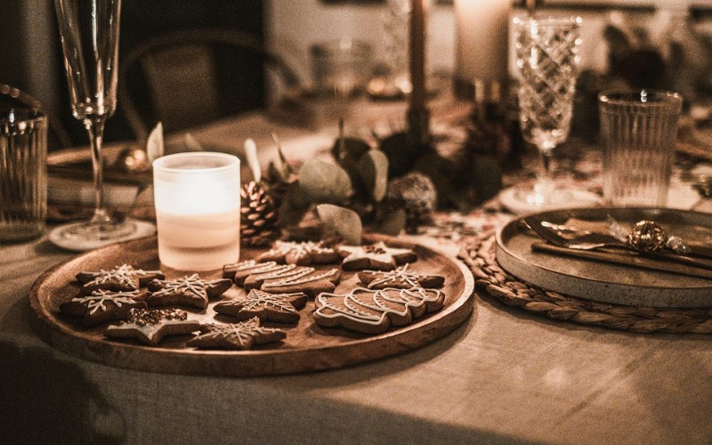 christmas cookies candle